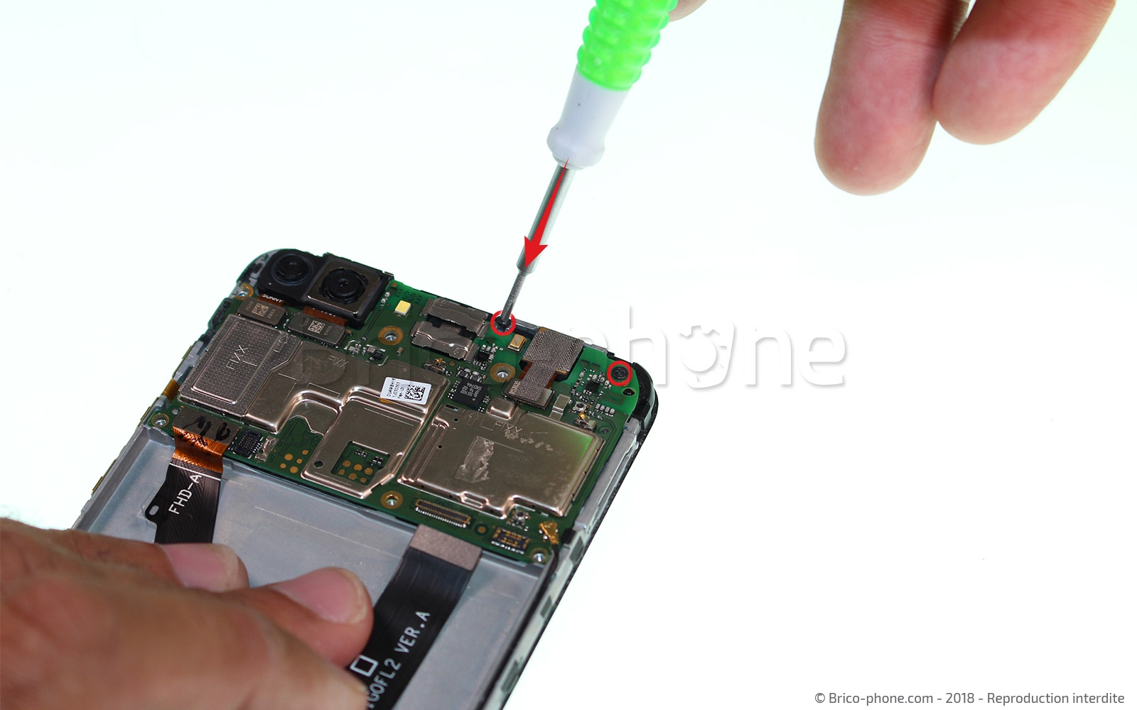 Changement d'écran (vitre+LCD+batterie) sur P Smart 2018 photo 1