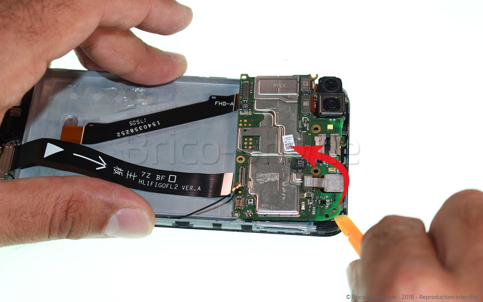 Changement d'écran (vitre+LCD+batterie) sur P Smart 2018 photo 1