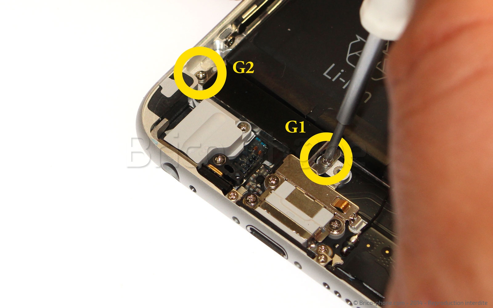 Changement de nappe bouton Power et flash sur iPhone 6 photo 1