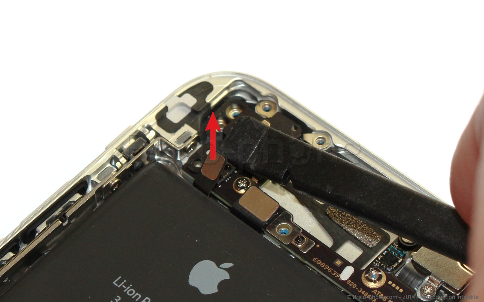 Changement de nappe bouton Power et flash sur iPhone 6 photo 2