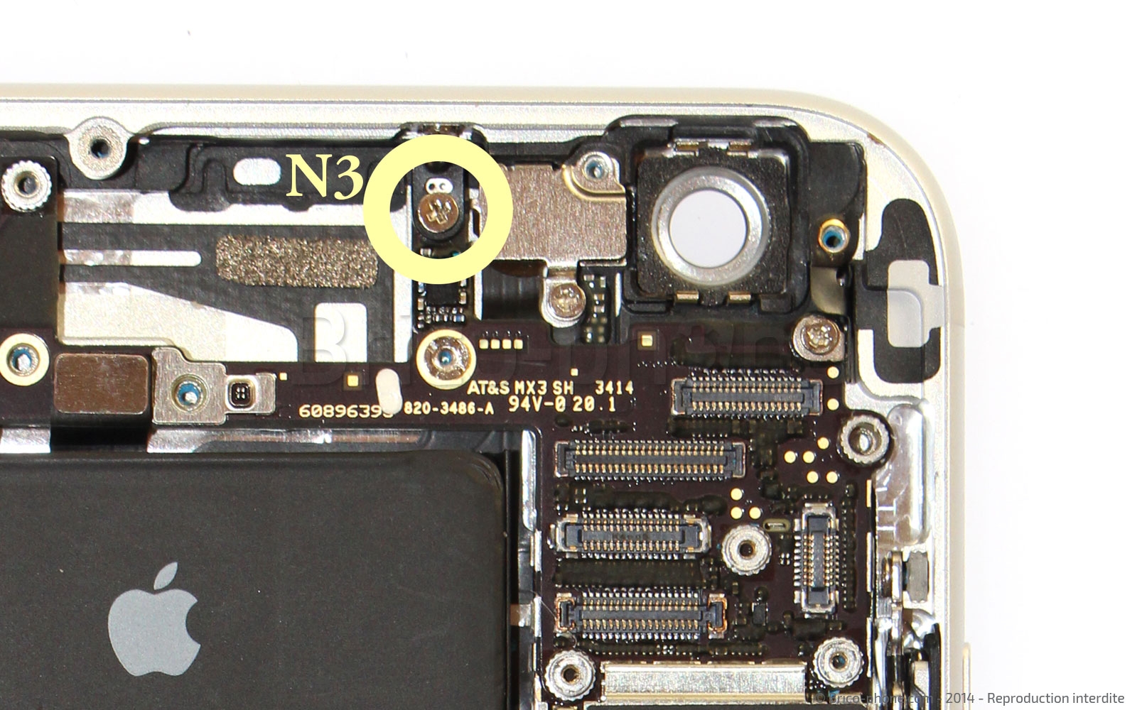 Changement de nappe bouton Power et flash sur iPhone 6 photo 3