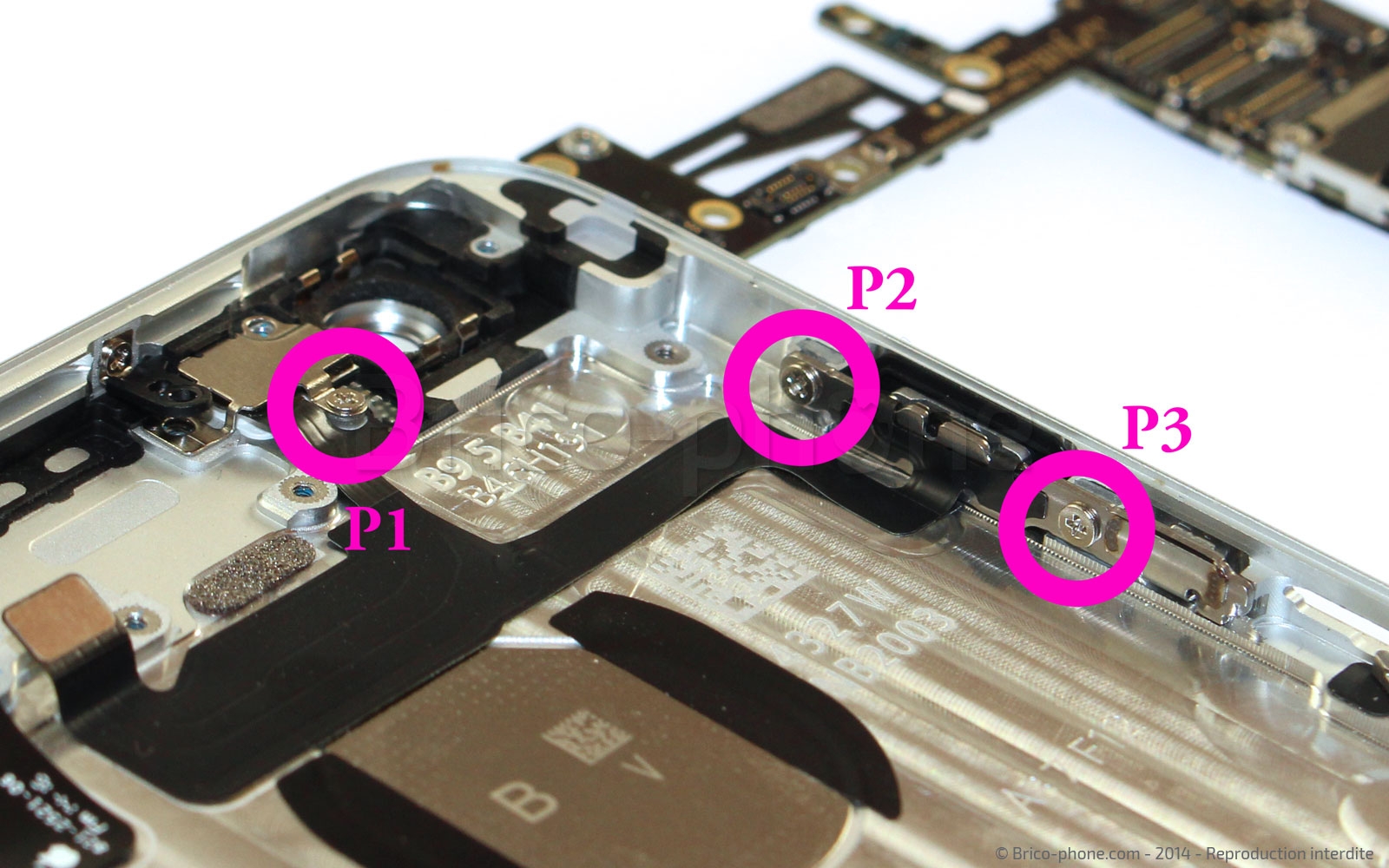 Changement de nappe bouton Power et flash sur iPhone 6 photo 1