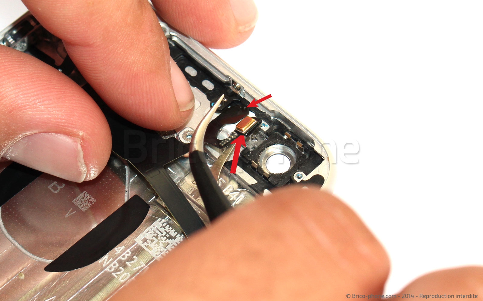 Changement de nappe bouton Power et flash sur iPhone 6 photo 4