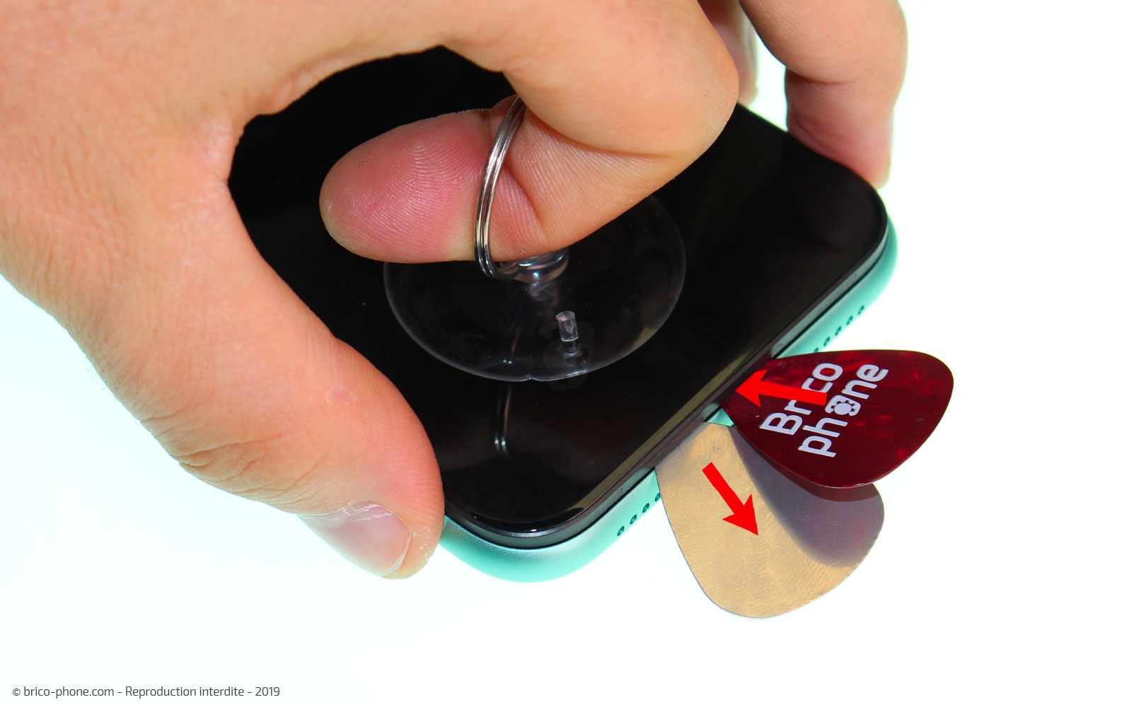 Remplacer le connecteur de charge sur iPhone 11 photo 3