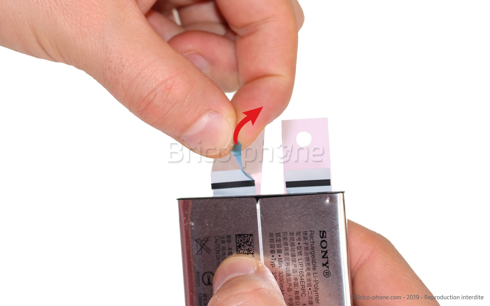 Changement de batterie sur Xperia L3 - L3 Dual photo 2