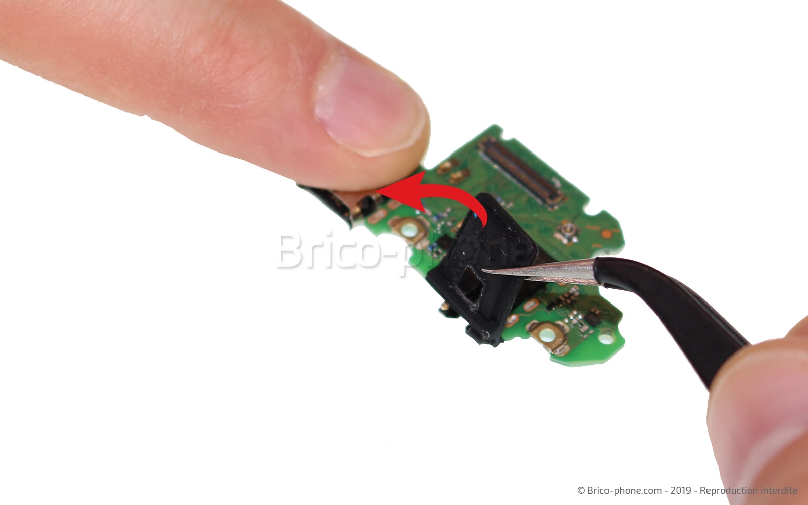 Changement du connecteur de charge sur P Smart Z photo 2