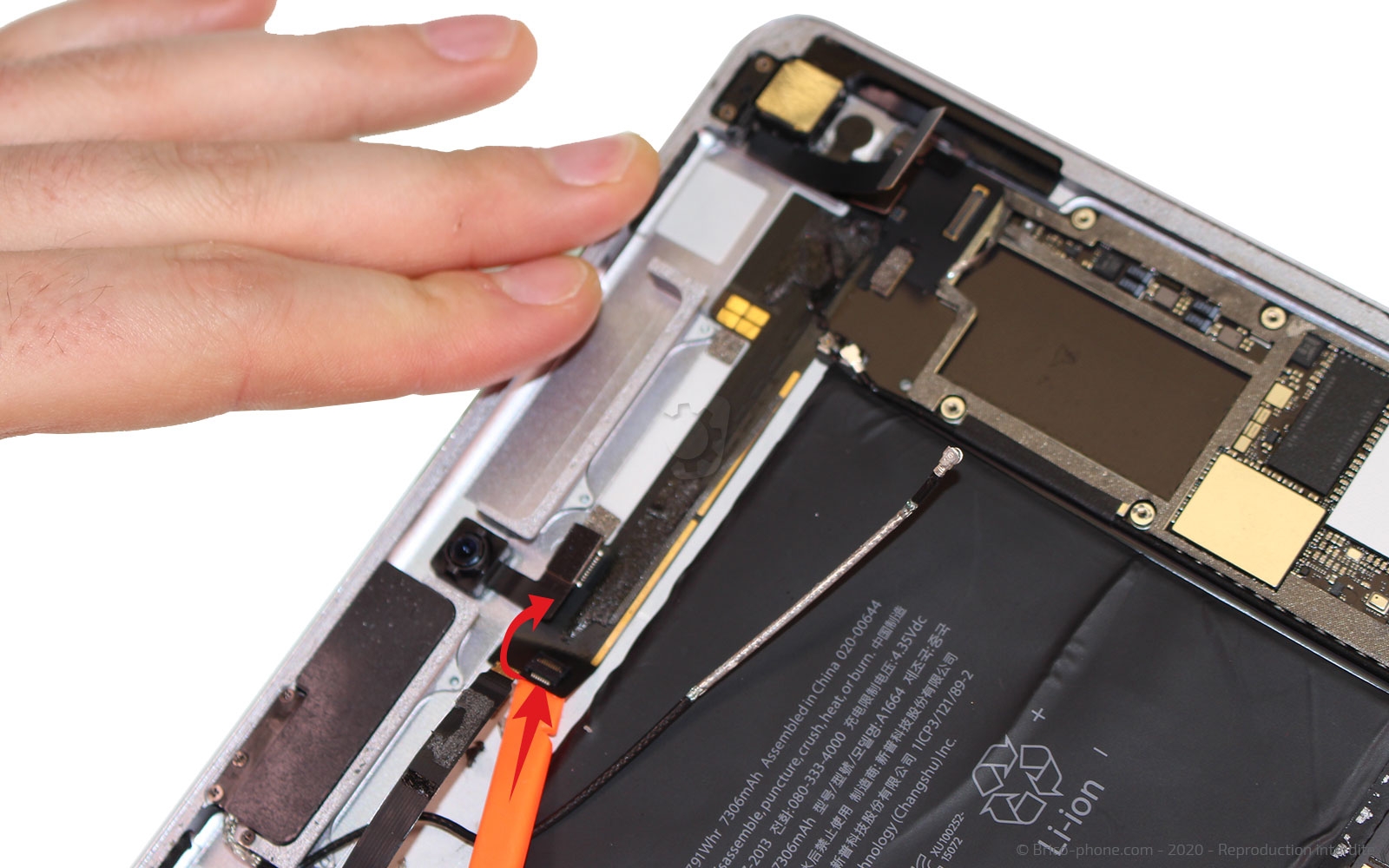 Changement de batterie sur iPad Pro 9-7 photo 2