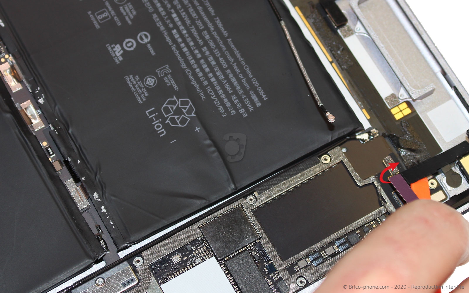 Changement de batterie sur iPad Pro 9-7 photo 1