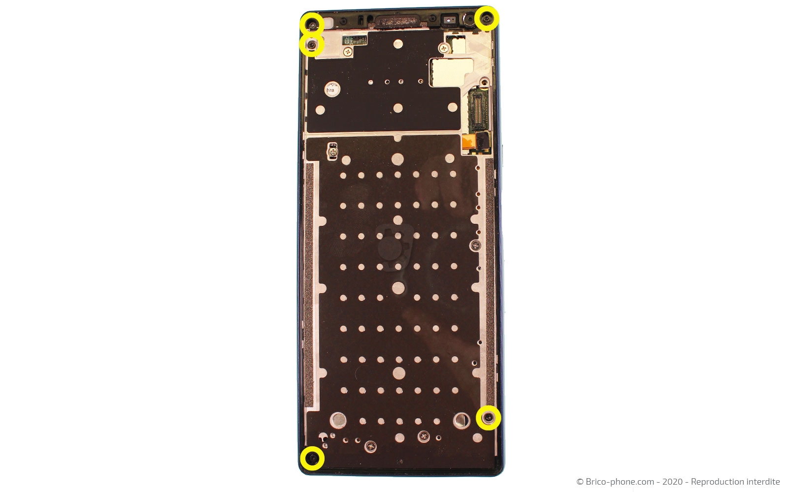 Démontage complet sur Xperia 10 photo 1