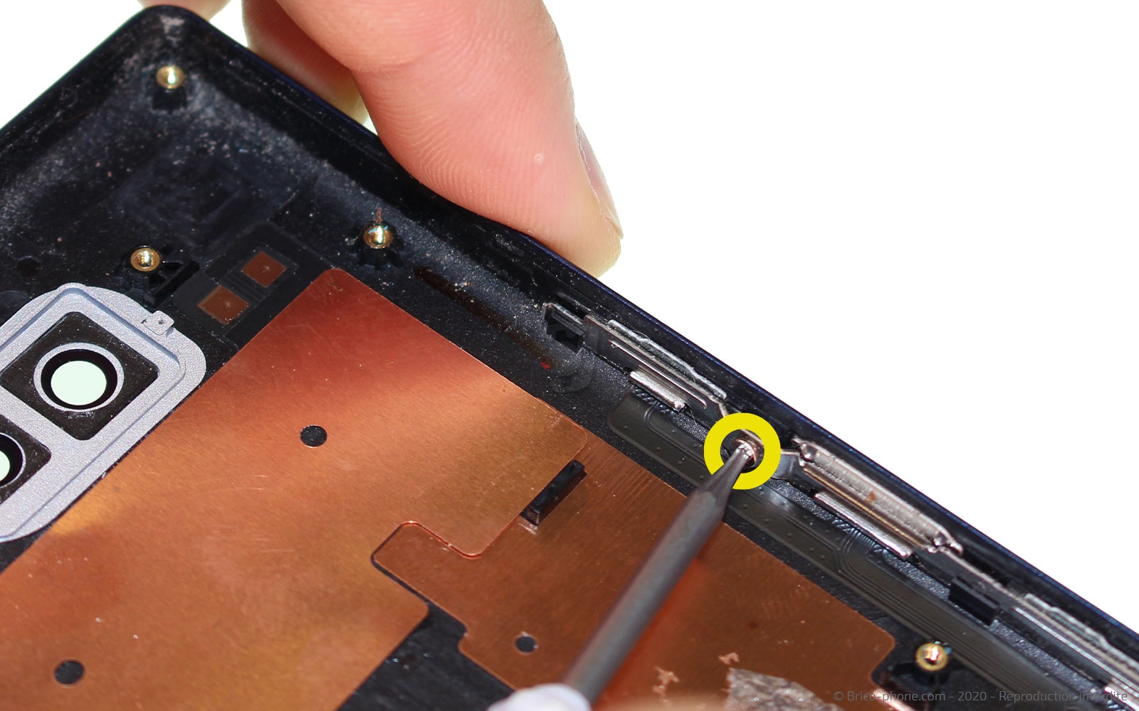 Démontage complet sur Xperia 10 photo 2