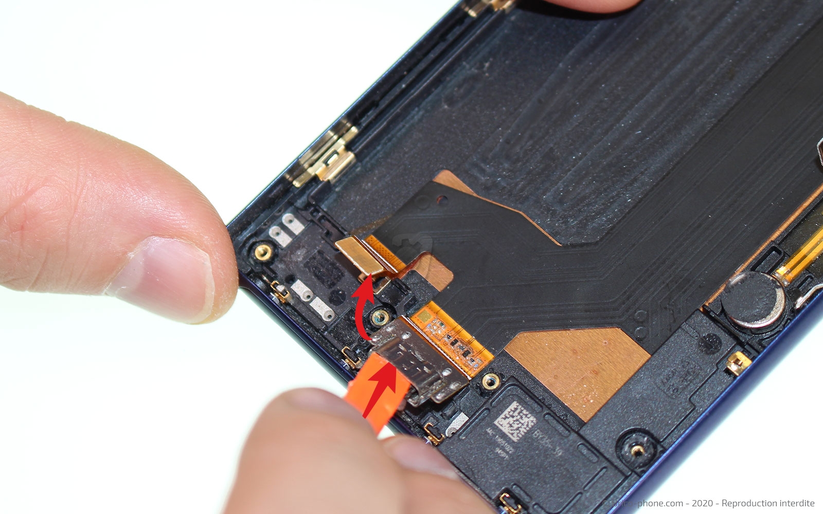 Démontage complet sur Xperia 10 photo 1