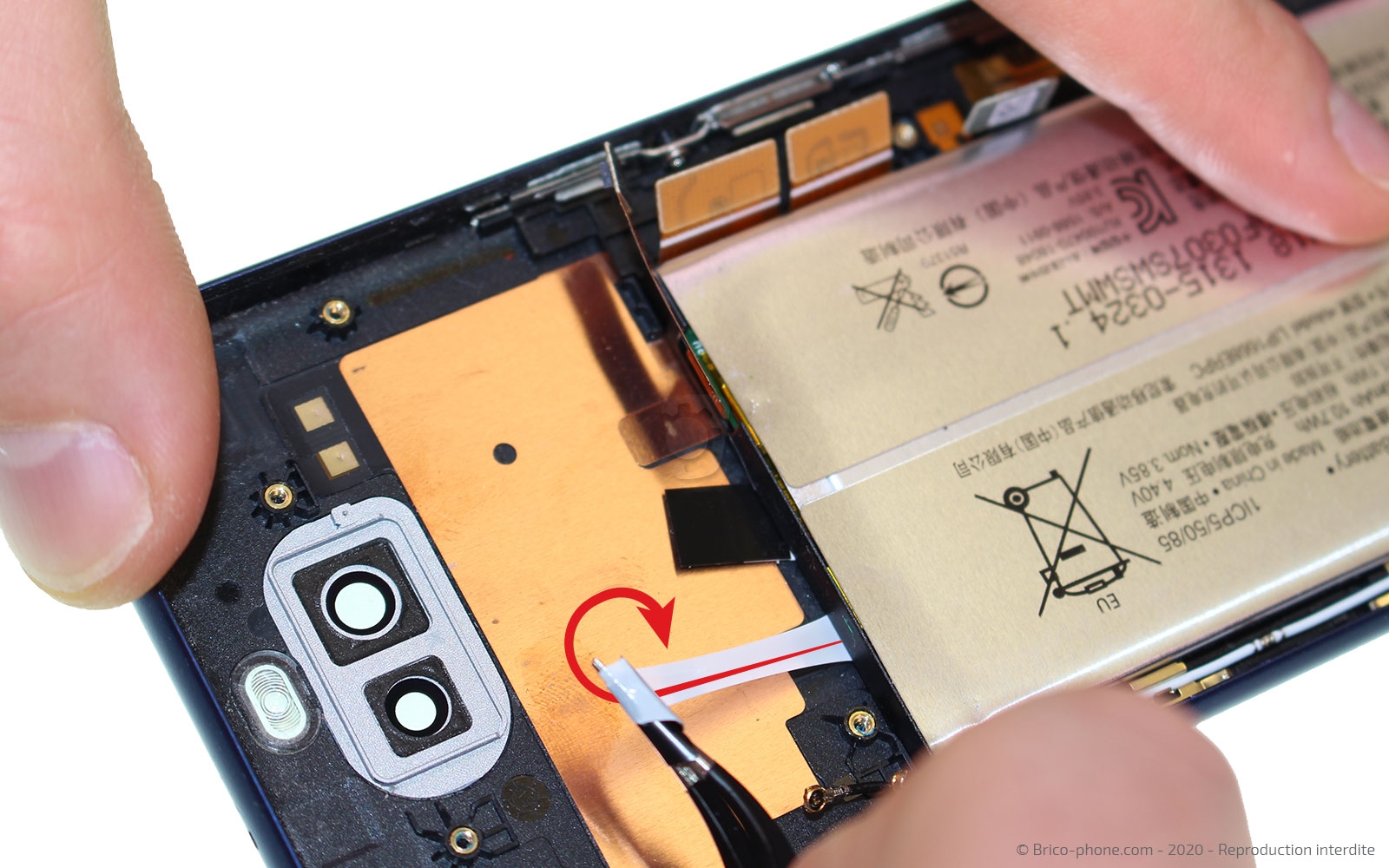 Changement de batterie sur Xperia 10 photo 1