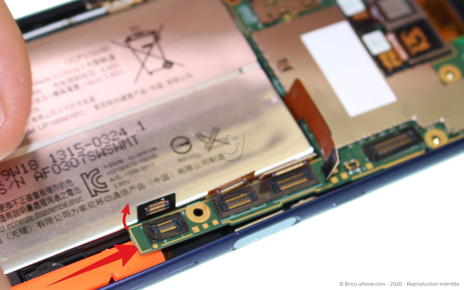 Changement de batterie sur Xperia 10 photo 1
