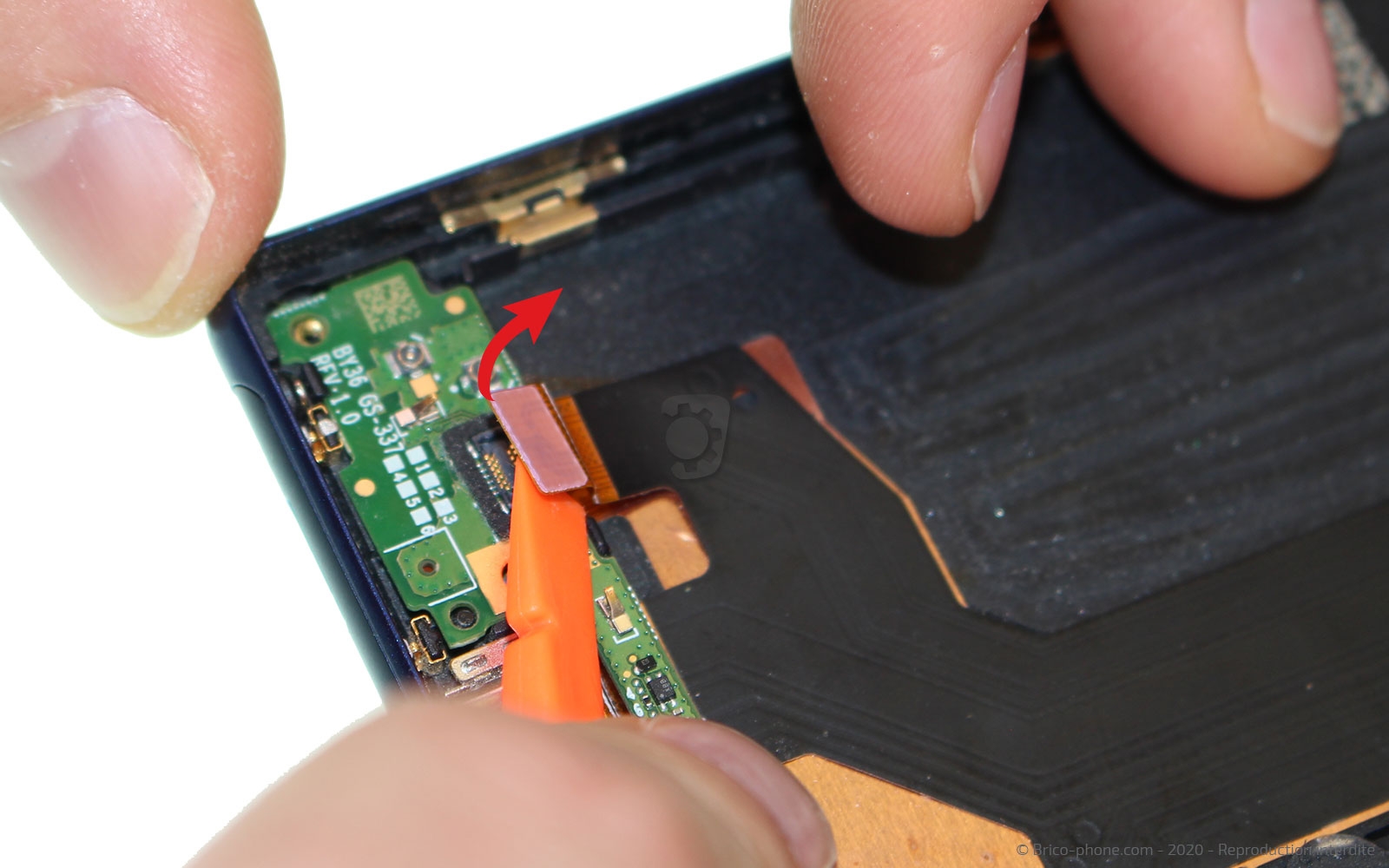 Changement de la coque arrière sur Xperia 10 photo 2