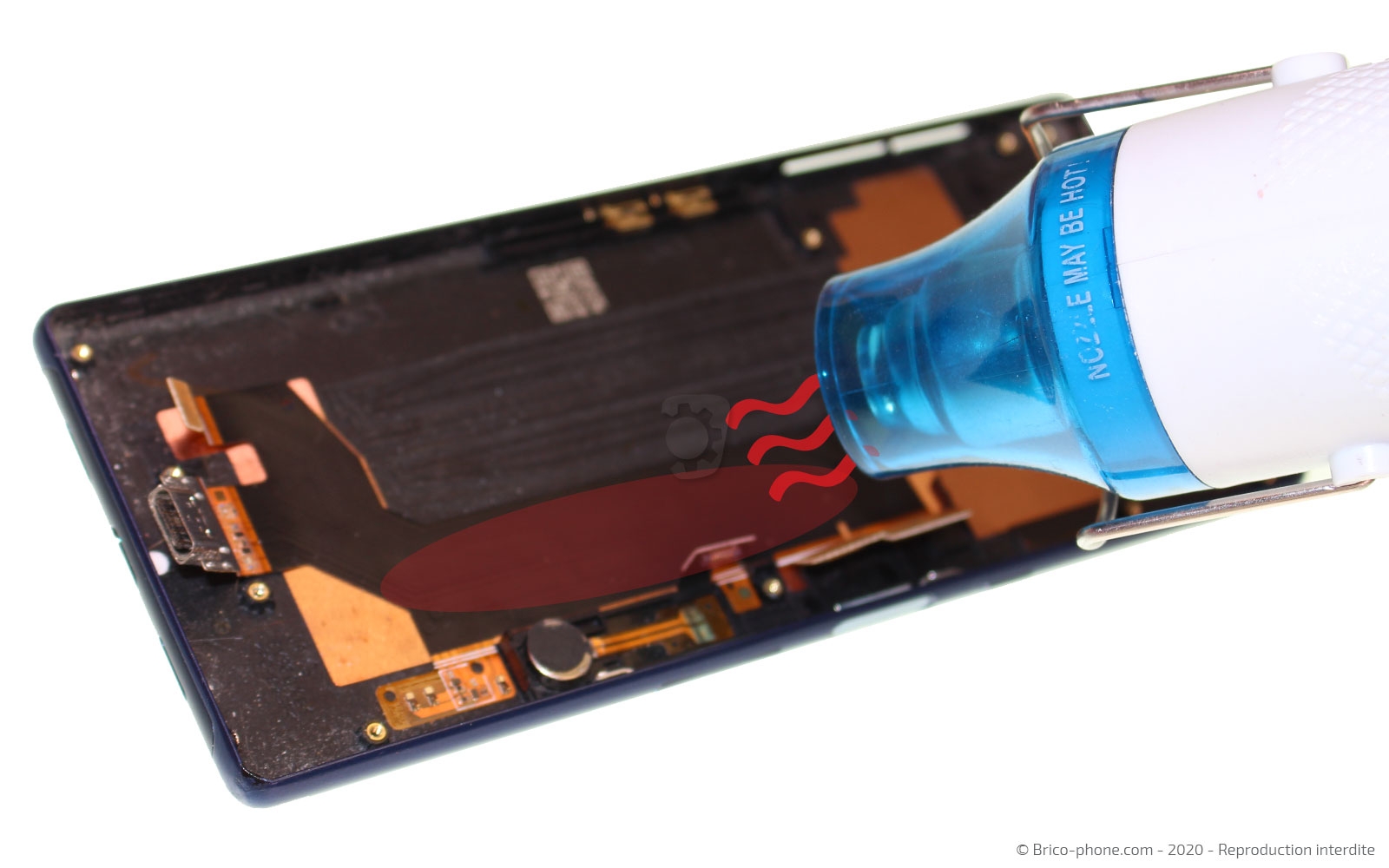 Changement de connecteur de charge sur Xperia 10 photo 1