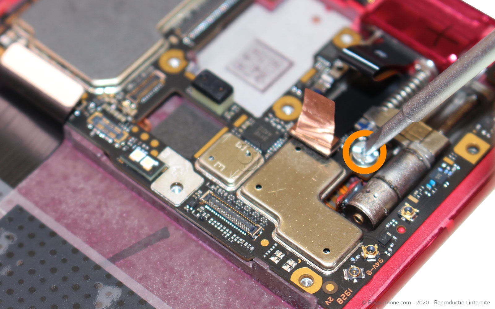 Changement du bloc écran sur châssis sur Mi 9T - Mi 9T Pro photo 1