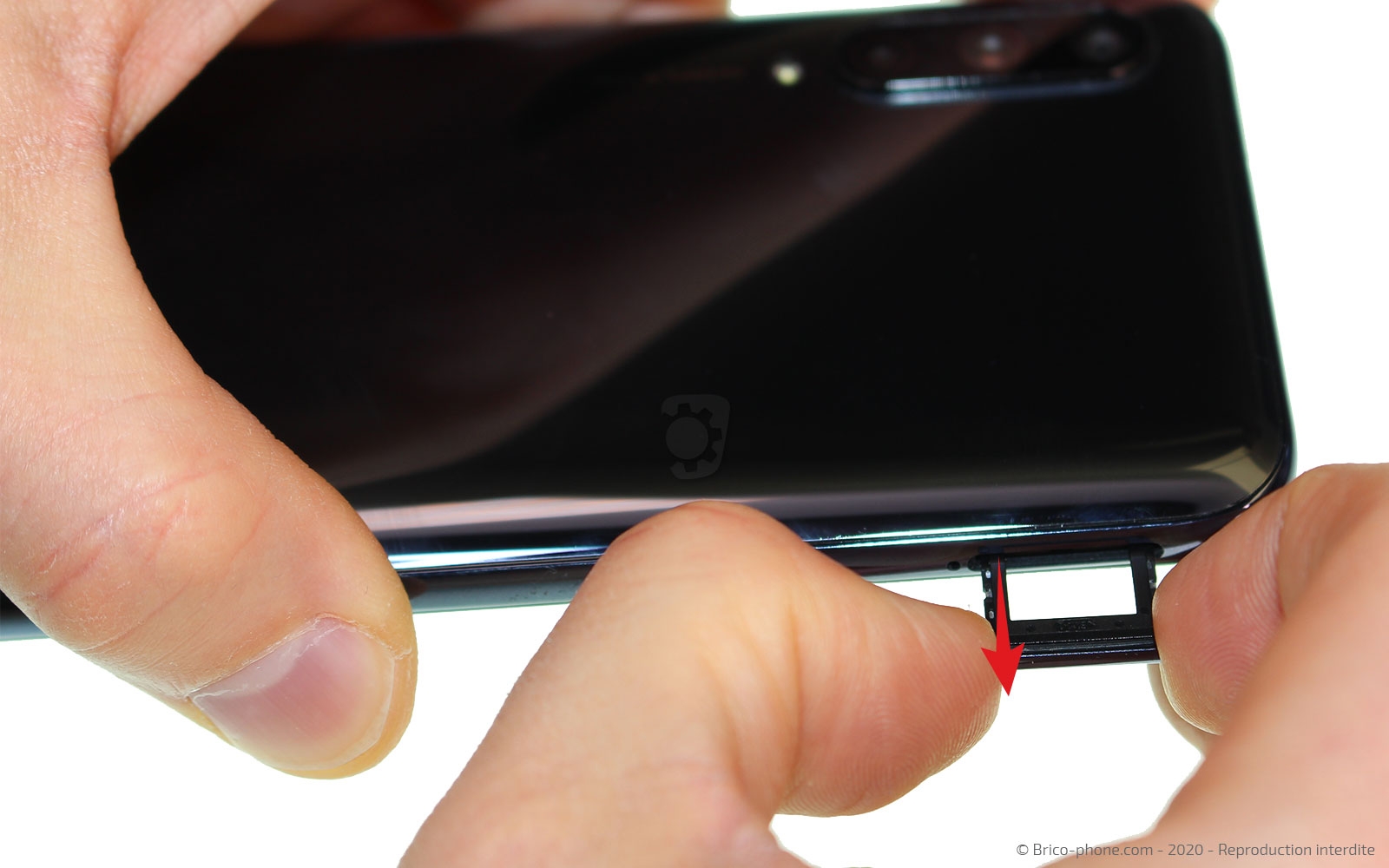 Changement du connecteur de charge sur Mi A3 photo 3