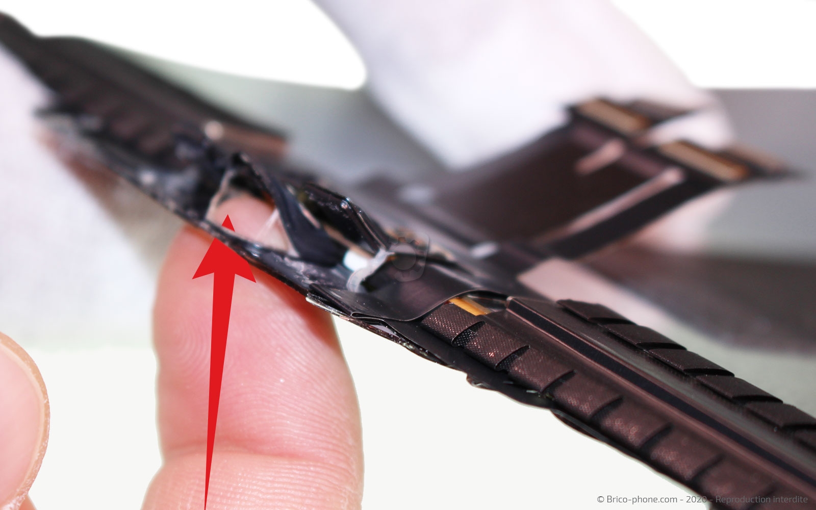 Changement de l'écran (vitre et LCD) sur iPad Air 2019 photo 3