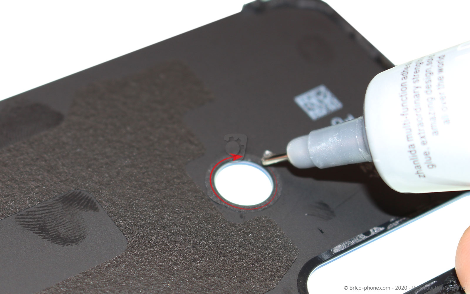 Changement de la vitre arrière sur Redmi Note 8T photo 1