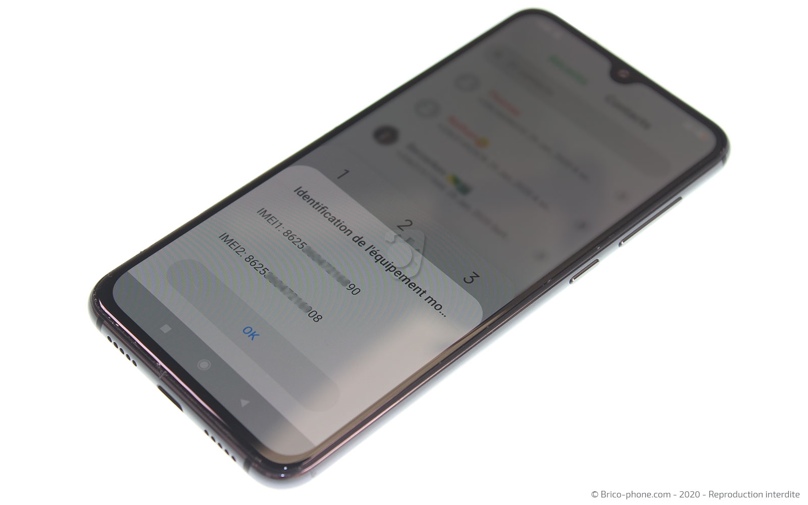 Changement de la batterie sur Mi 9 SE photo 2