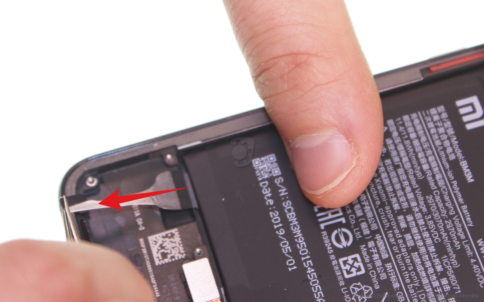 Changement de la batterie sur Mi 9 SE photo 1