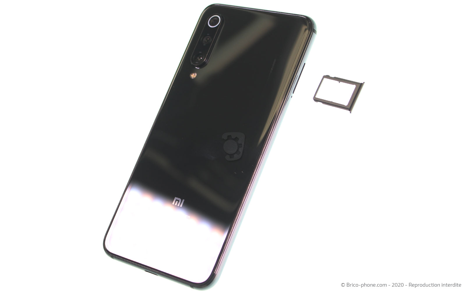 Changement de la batterie sur Mi 9 SE photo 4