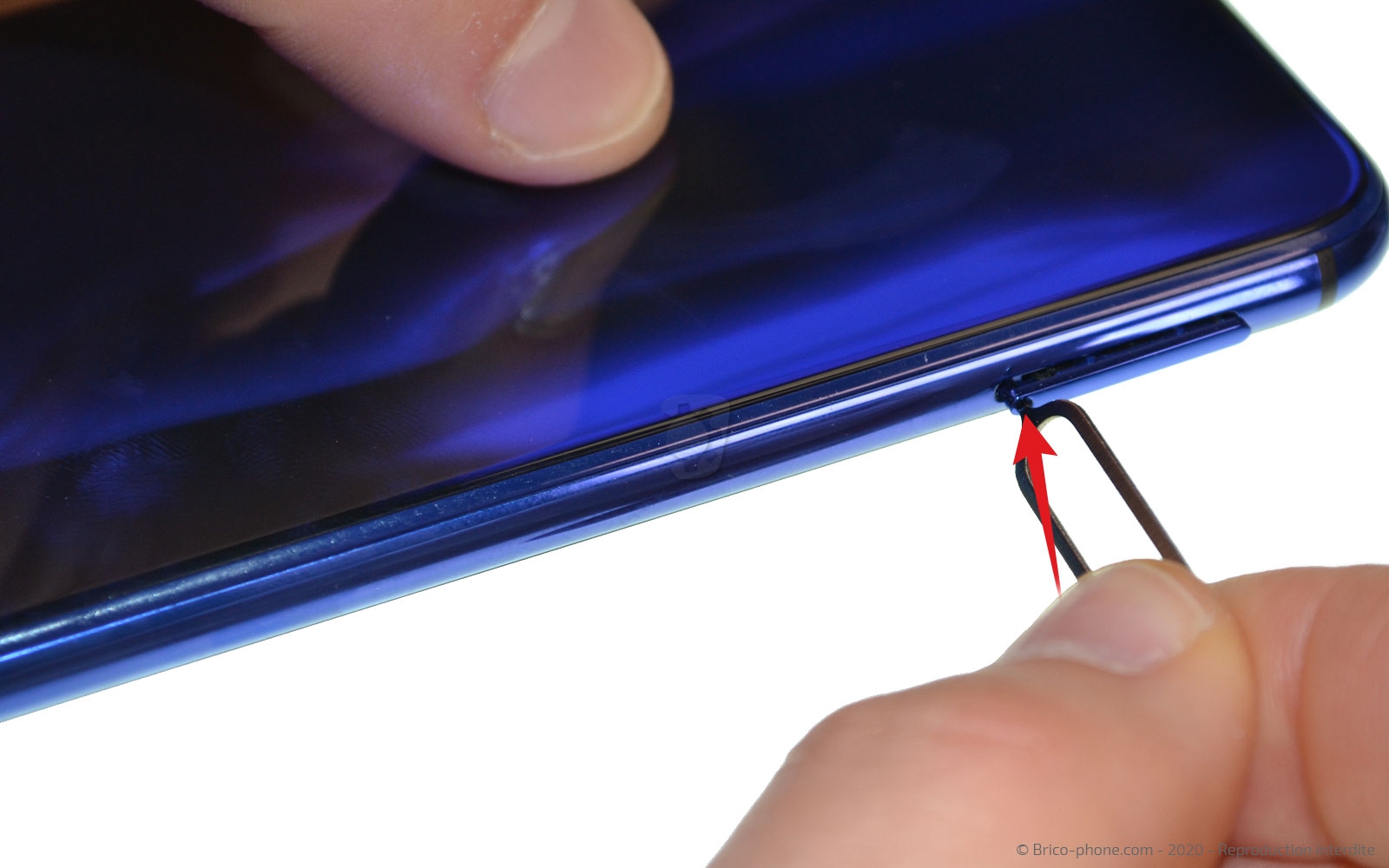 Changement de la vitre arrière sur Honor 20 photo 2