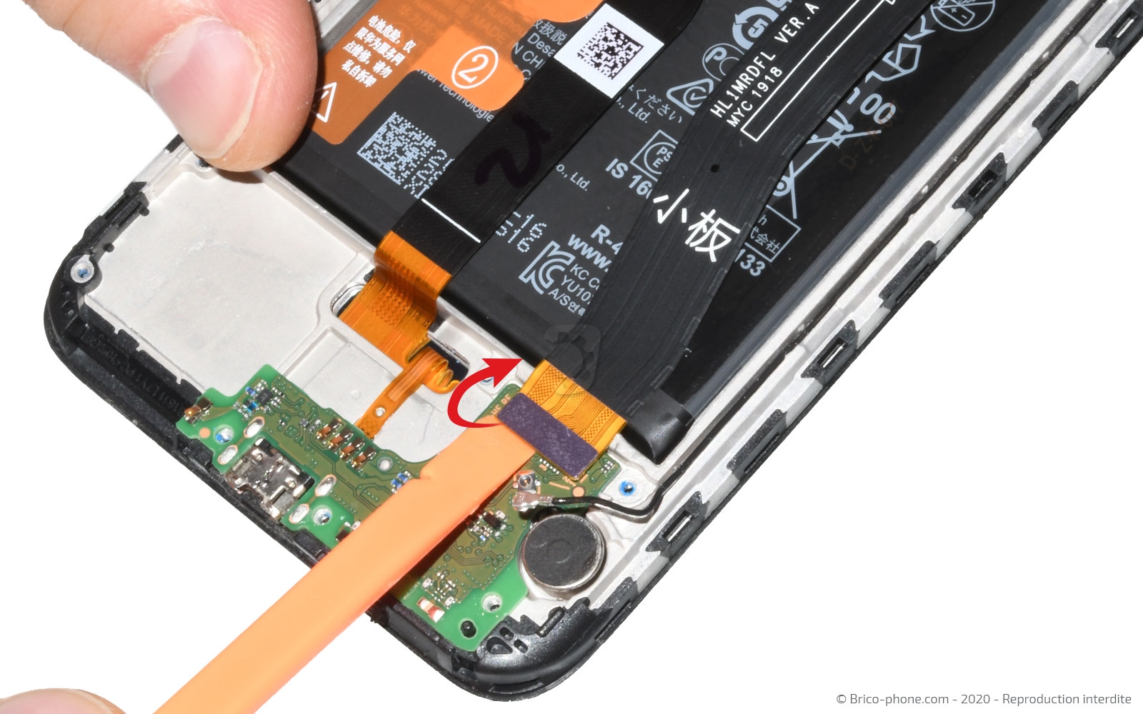 Changement du connecteur de charge sur Y6 2019 photo 2