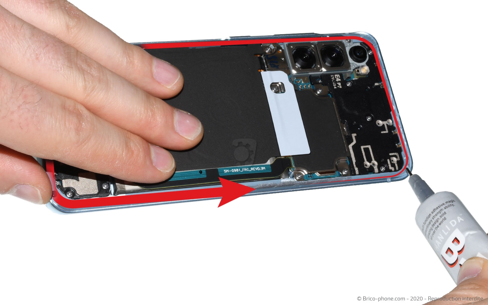 Changement de vitre arrière sur Galaxy S20 photo 1