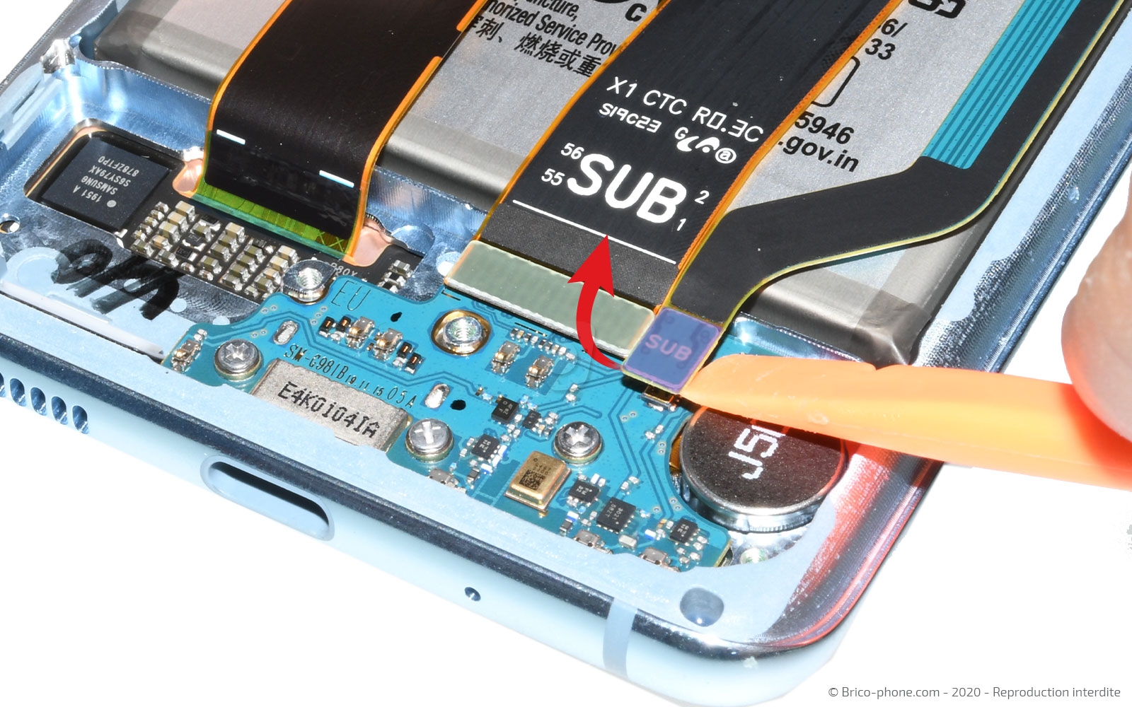 Changement du connecteur de charge sur Galaxy S20 photo 1