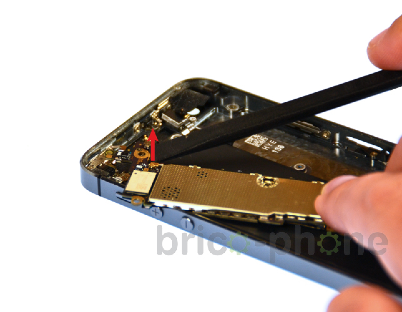 Changement de coque arrière sur iPhone 5S photo 4