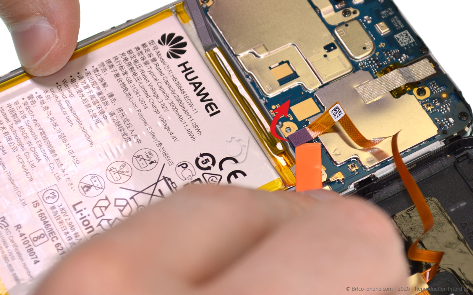 Changement de batterie sur Y7 2018 photo 1