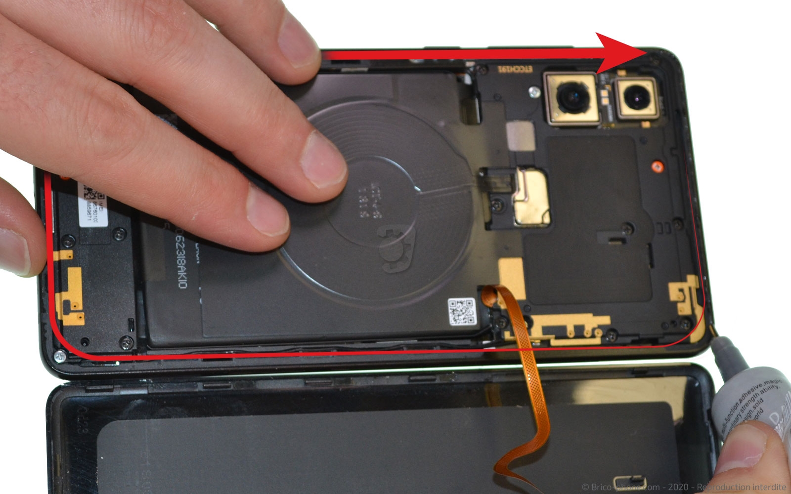 Changement de vitre arrière sur Mi Mix 2S photo 1