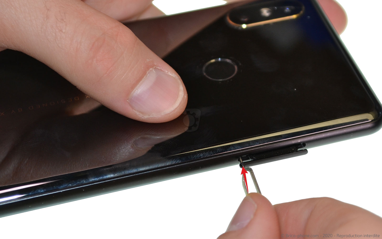 Changement de vitre arrière sur Mi Mix 2S photo 2