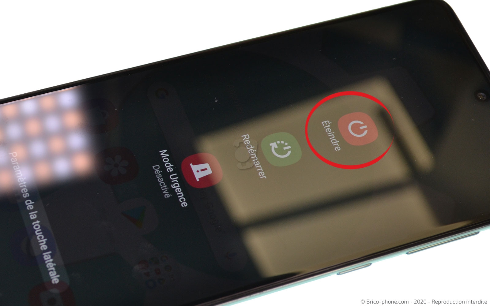 Changement de batterie sur Galaxy A71 photo 4