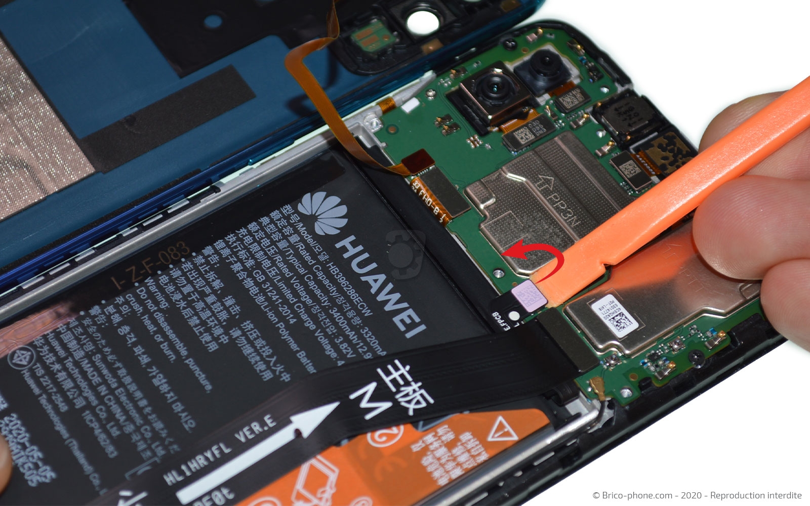 Changement de batterie sur P Smart 2020 photo 1