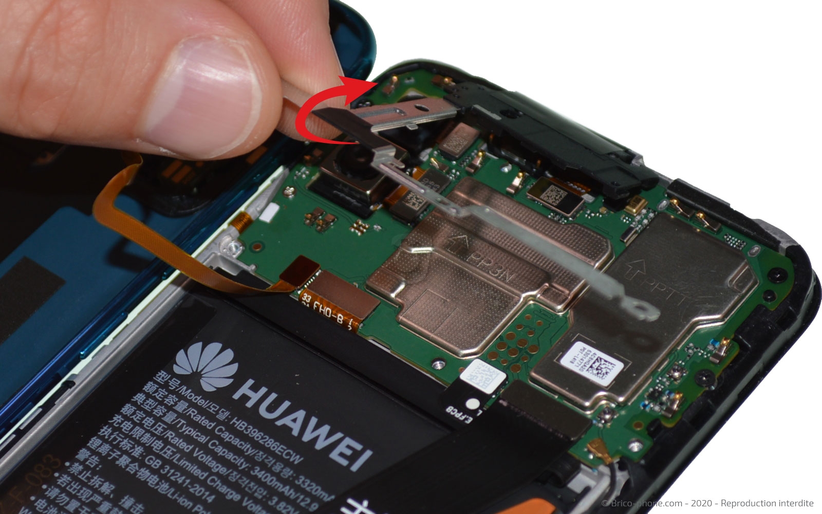 Changement du connecteur de charge sur P Smart 2020 photo 2