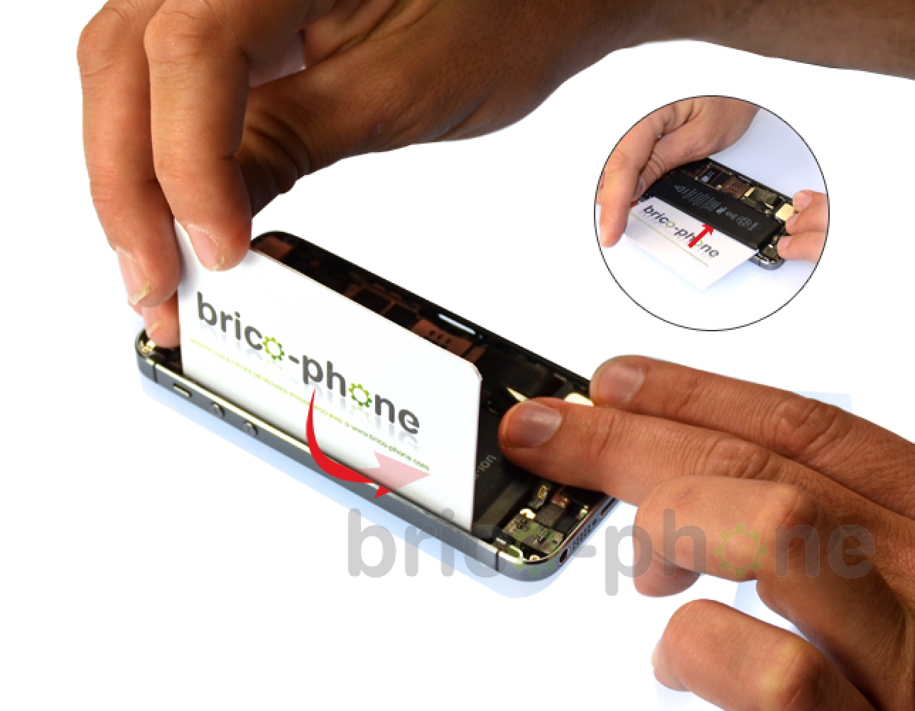 Désoxydation de la carte mère sur iPhone 5S photo 3
