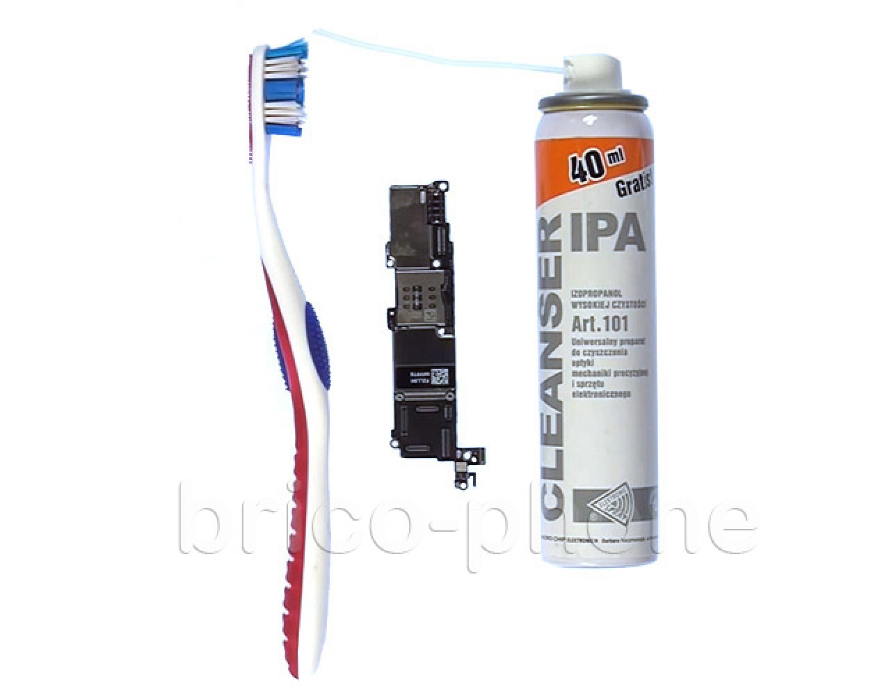 Désoxydation de la carte mère sur iPhone 5S photo 1