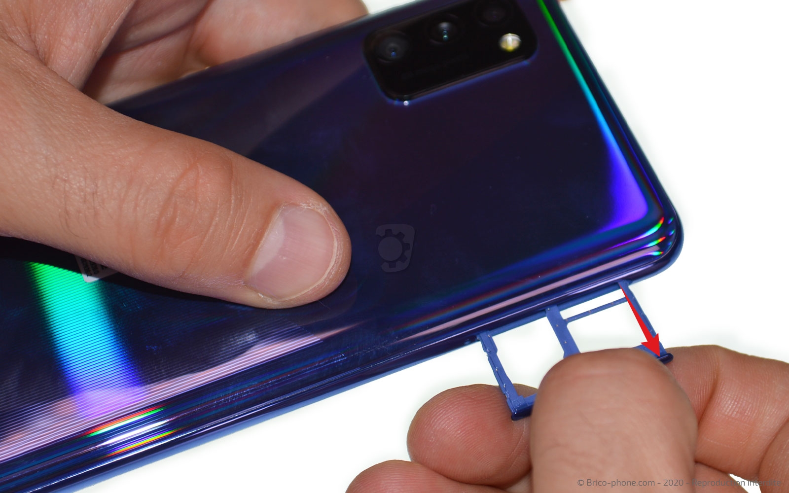 Changement de batterie sur Galaxy A41 photo 2