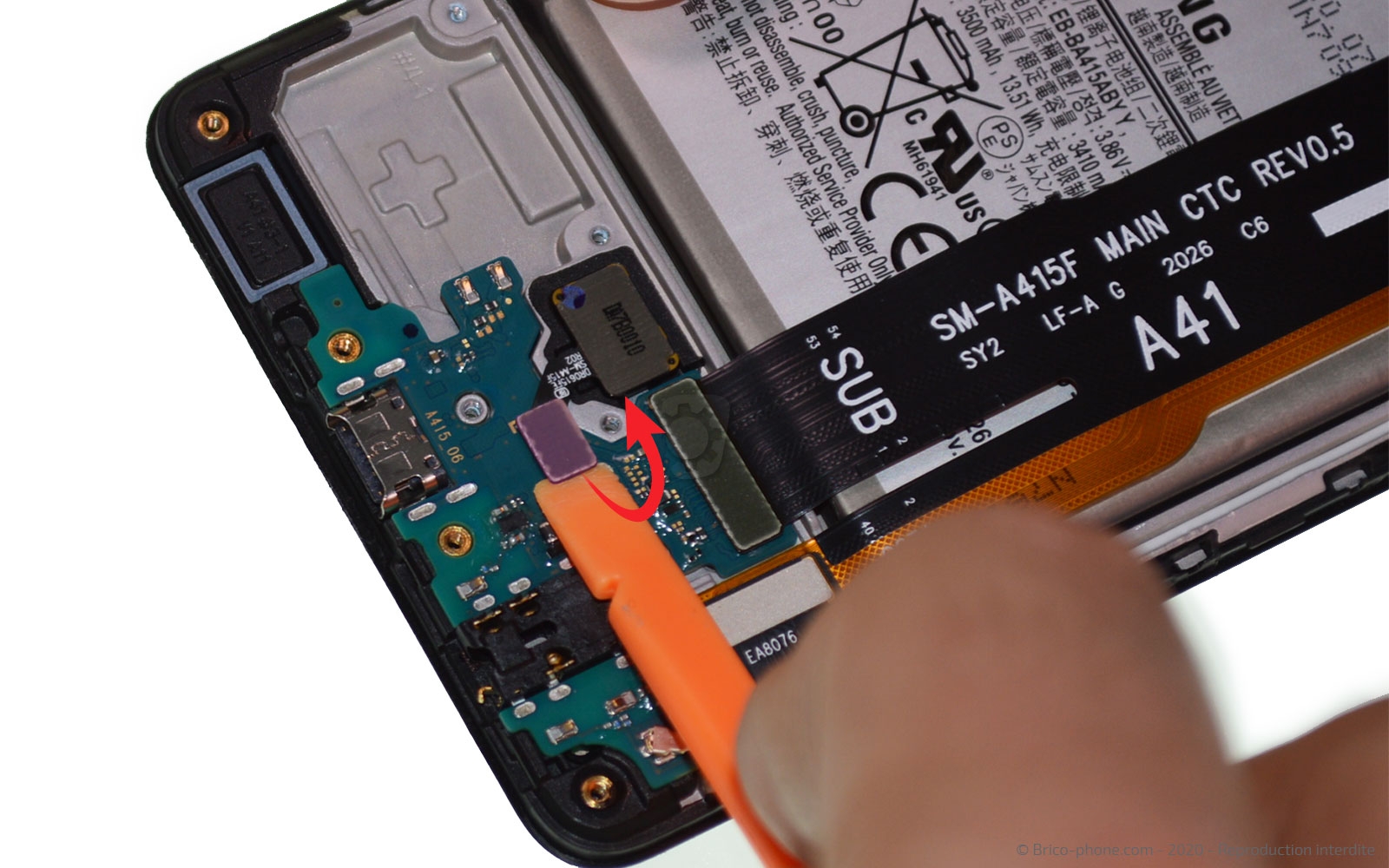 Changement du connecteur de charge sur Galaxy A41 photo 2