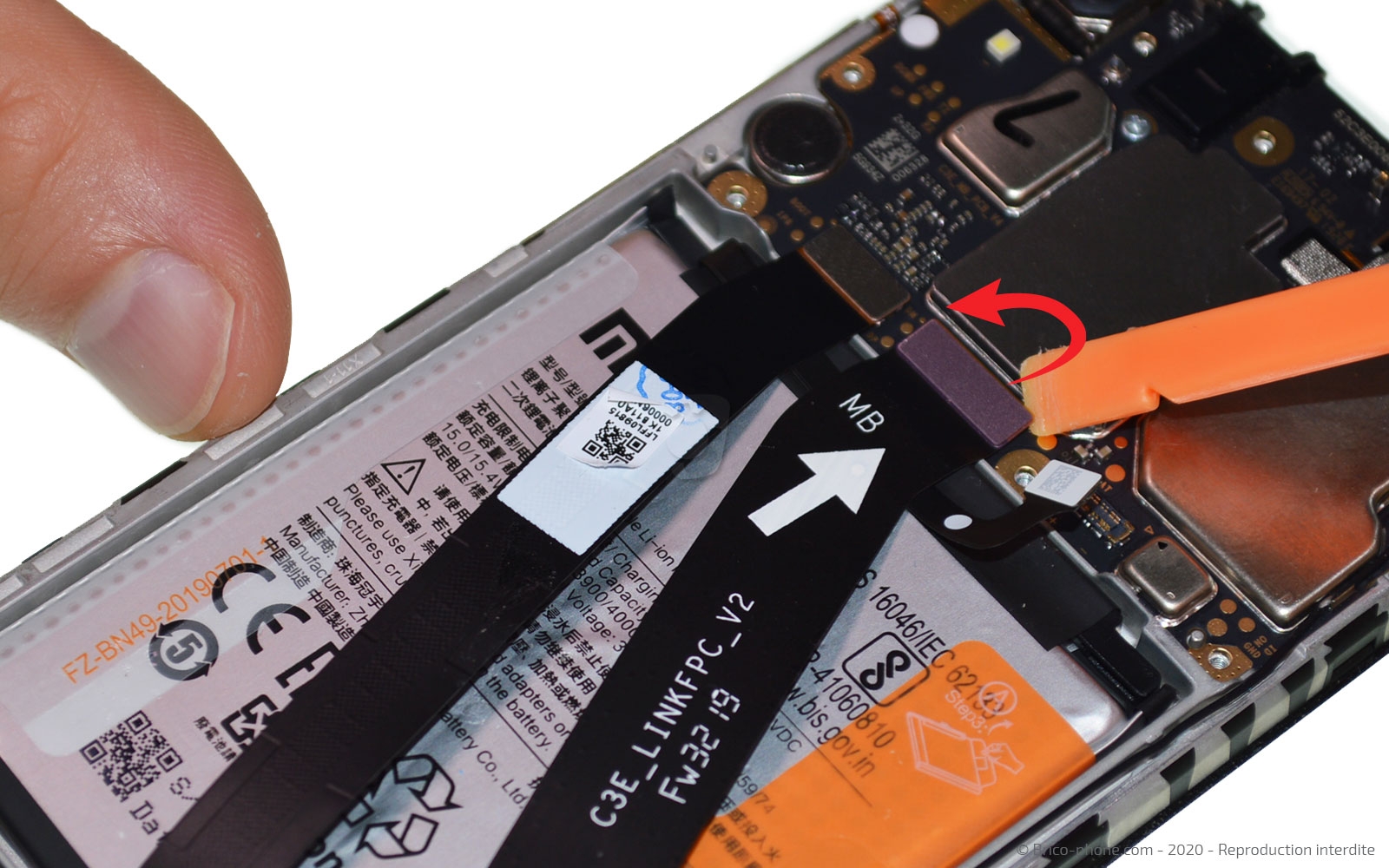 Changement de batterie sur Redmi 7A photo 2