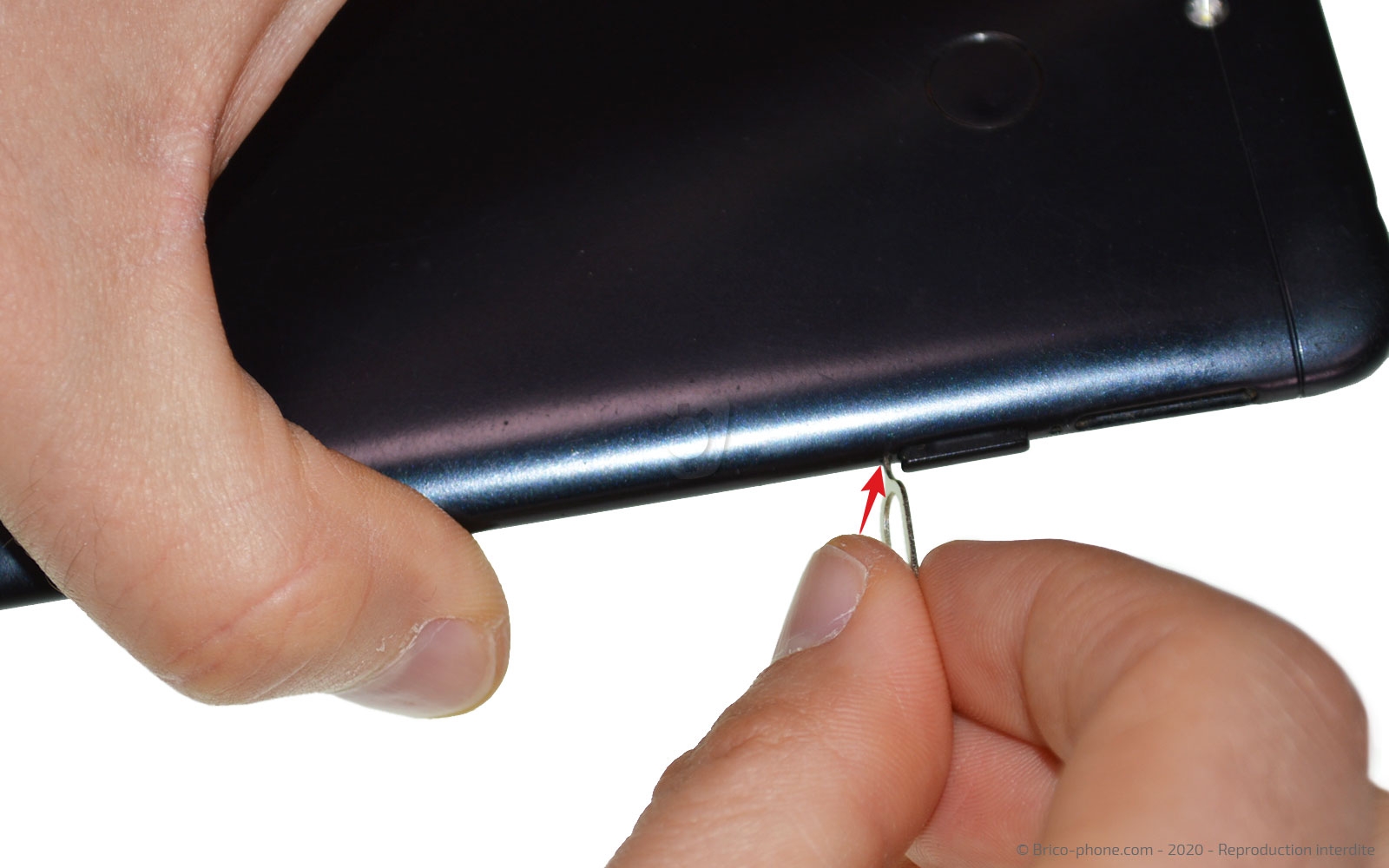 Changement de la coque arrière sur Redmi 6 photo 3