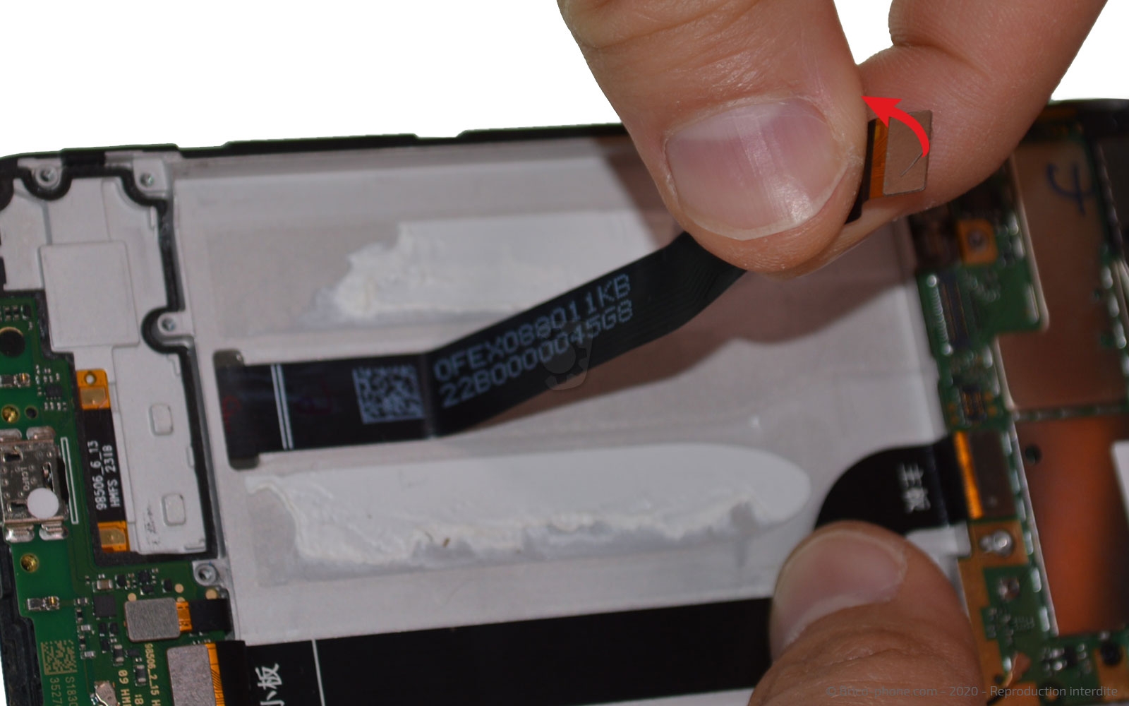 Changement d'écran (vitre + LCD) sur Redmi 6 photo 2