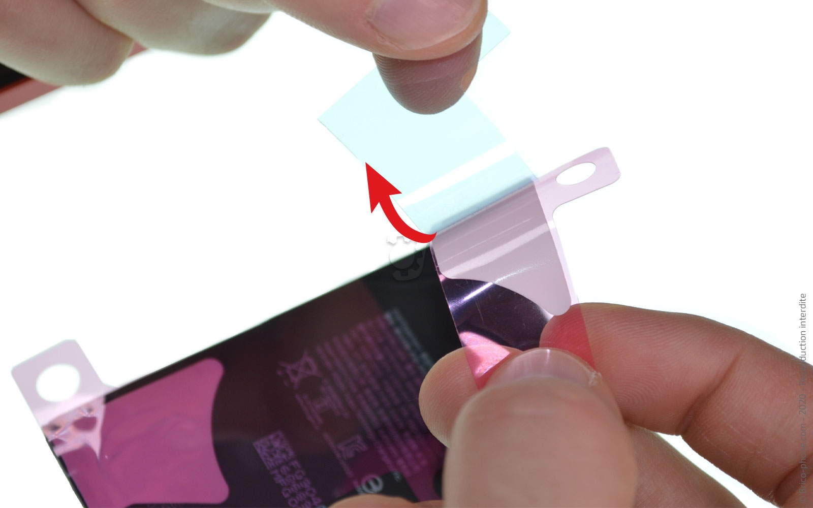 Changement de batterie sur iPhone 12 photo 2