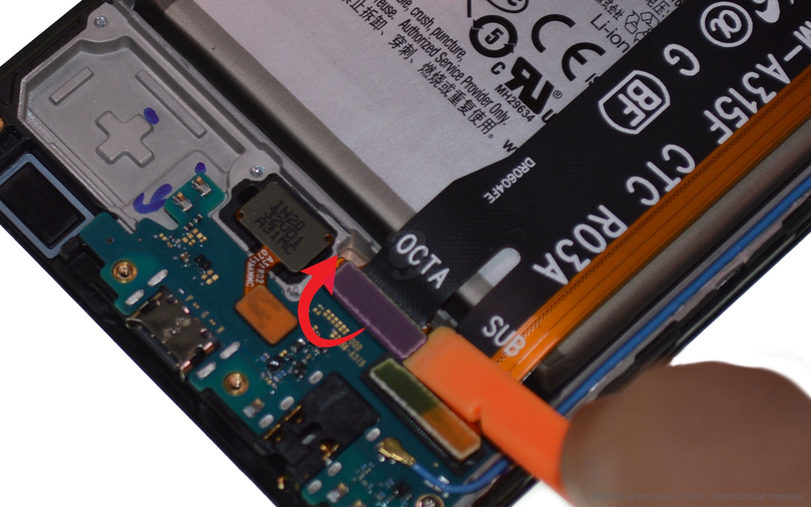 Changement du connecteur de charge sur Galaxy A31 photo 3