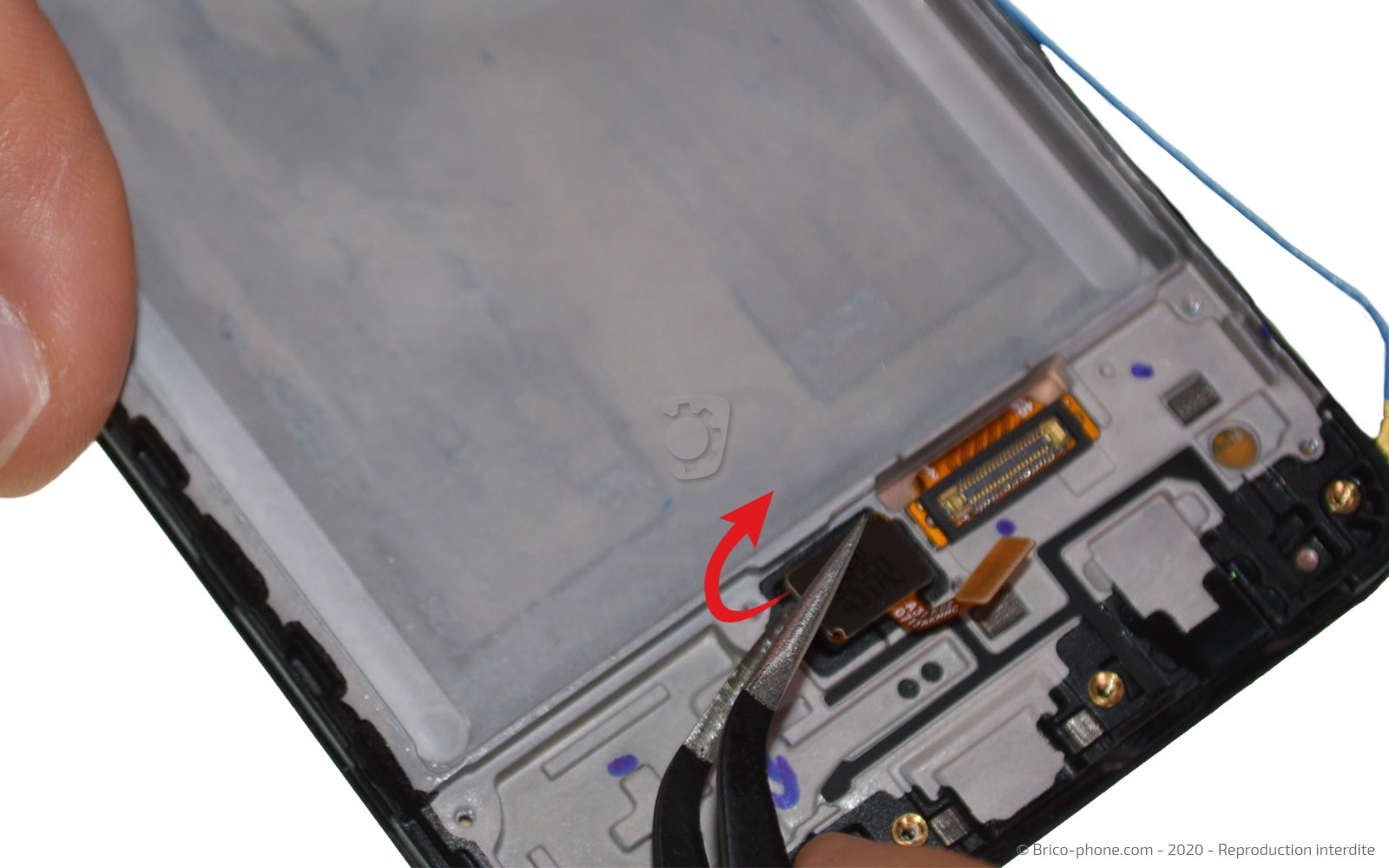 Changement du bloc écran sur Galaxy A31 photo 2