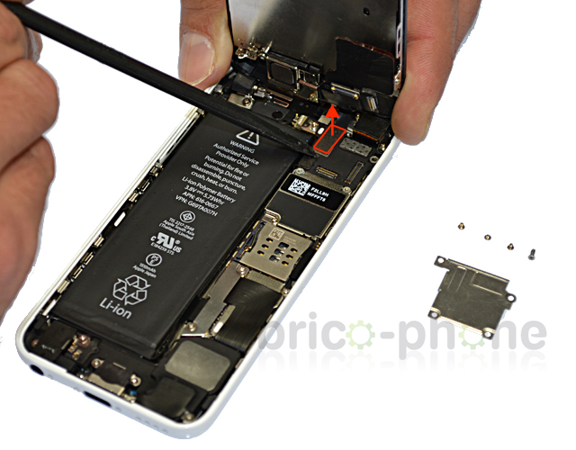 Changement de batterie sur iPhone 5C photo 1