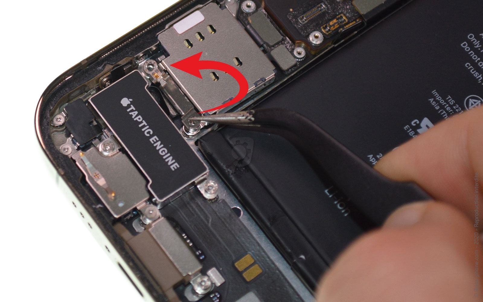 Remplacer le connecteur de charge sur iPhone 12 Pro photo 3