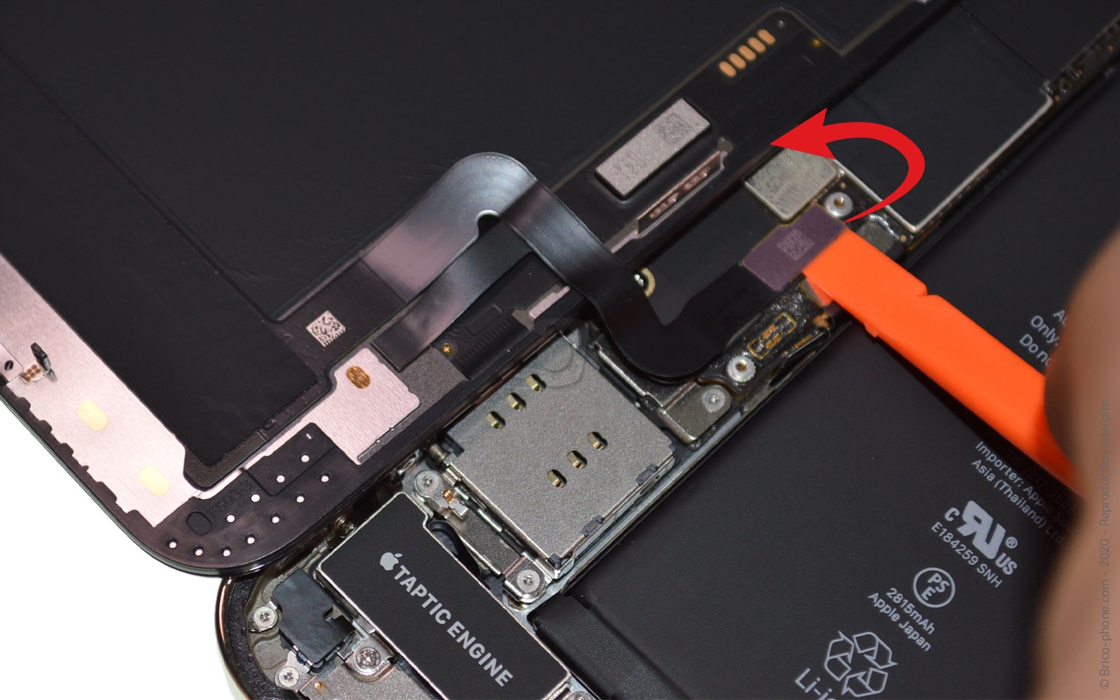 Changement du module triple caméras arrière sur iPhone 12 Pro photo 1